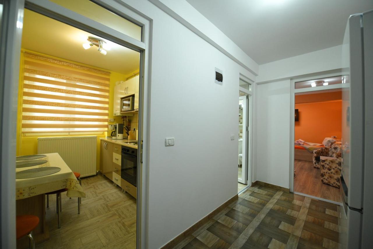 Apartament Trident Hateg Exterior photo